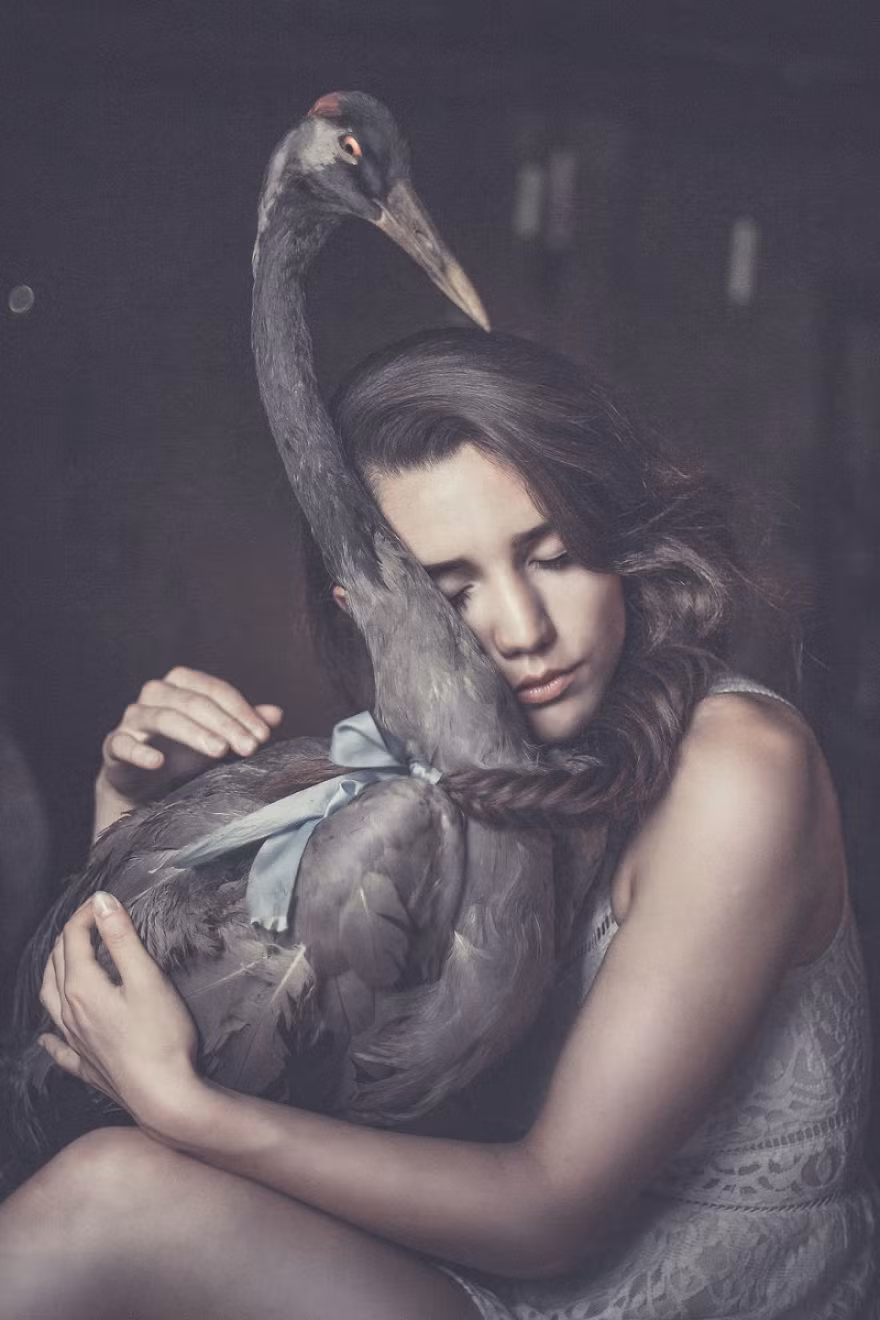 Nhiều cô gái trẻ yêu động vật tìm đến Anna Sychowicz để ghi lại những hình ảnh đẹp ảo diệu với vật cưng của mình đều nhận được sự hài lòng tuyệt đối. (Nguồn Sina)