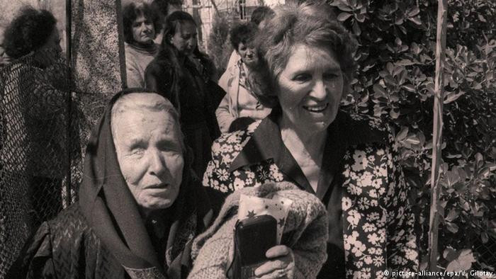 Rung minh loi tien tri dang so nhat cua ba Vanga