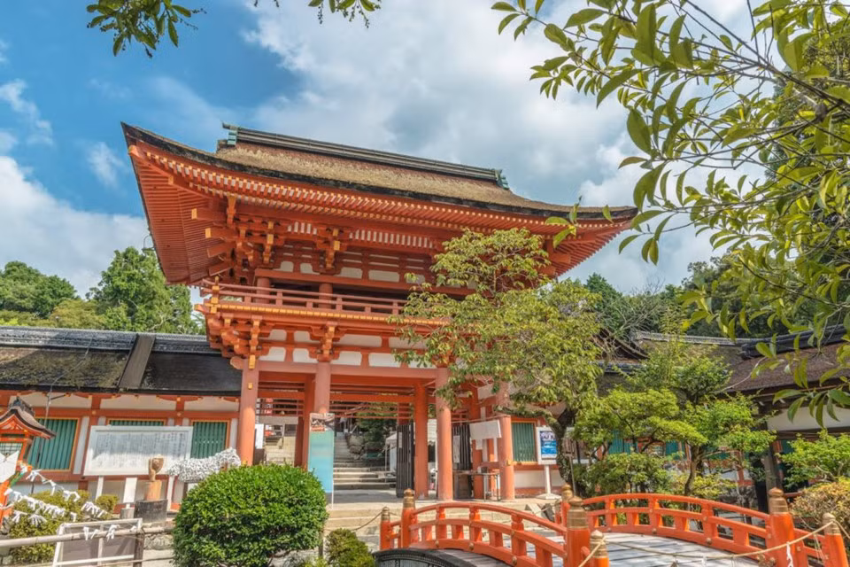  Cụm đền Kamo, Nhật Bản: Cụm đền Kamo - gồm đền Shimogamo và đền Kamigamo - của đạo Shinto ở cố đô Kyoto được UNESCO công nhận là Di sản thế giới. Công trình này được xây dựng trước cả khi Kyoto trở thành kinh đô của Nhật Bản vào năm 794. Ảnh: GaijinPot Travel.