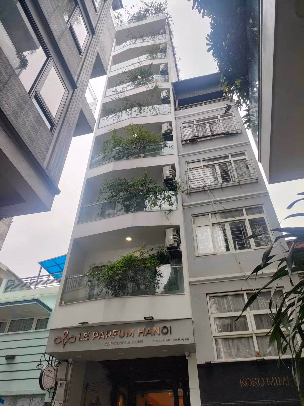 Sap mai kinh nha cao tang o Ha Noi, 2 nguoi tu vong-Hinh-2