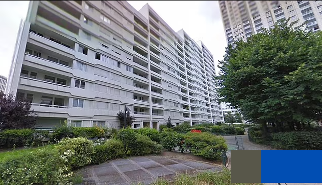 Be gai 12 tuoi bi cuong buc tap the gay phan no