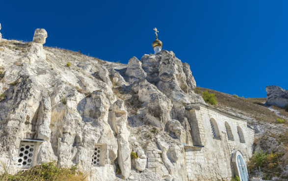 Chiem nguong loat tu vien hang dong doc dao o Nga