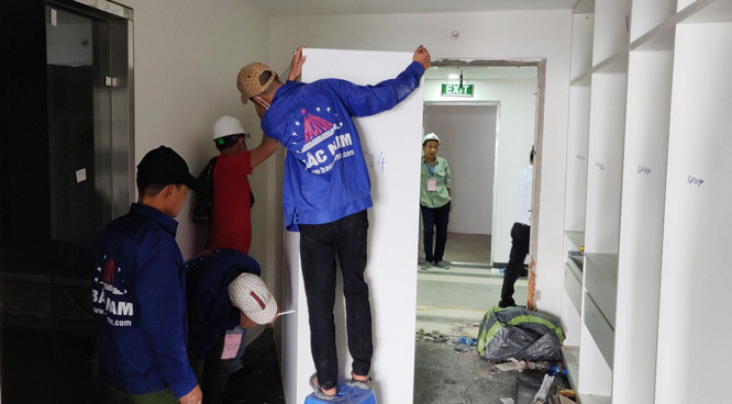 “Cat ngon” GD2 toa nha 8B Le Truc: Khach mua duoc den bu the nao?