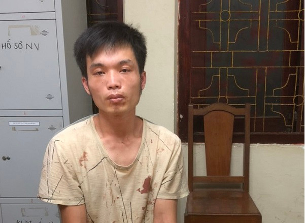 Doi tuong tan cong lai xe taxi, cuop tai san bi bat the nao?