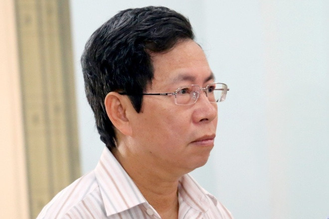 Phuc tham Pho CT Nha Trang 29/5: Sao chua cach chuc ong Le Huy Toan?