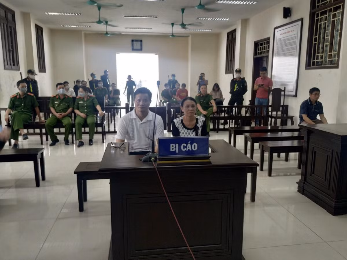 Xet xu vo chong Cty Lam Quyet: Duong Nhue ngoi phong rieng du toa