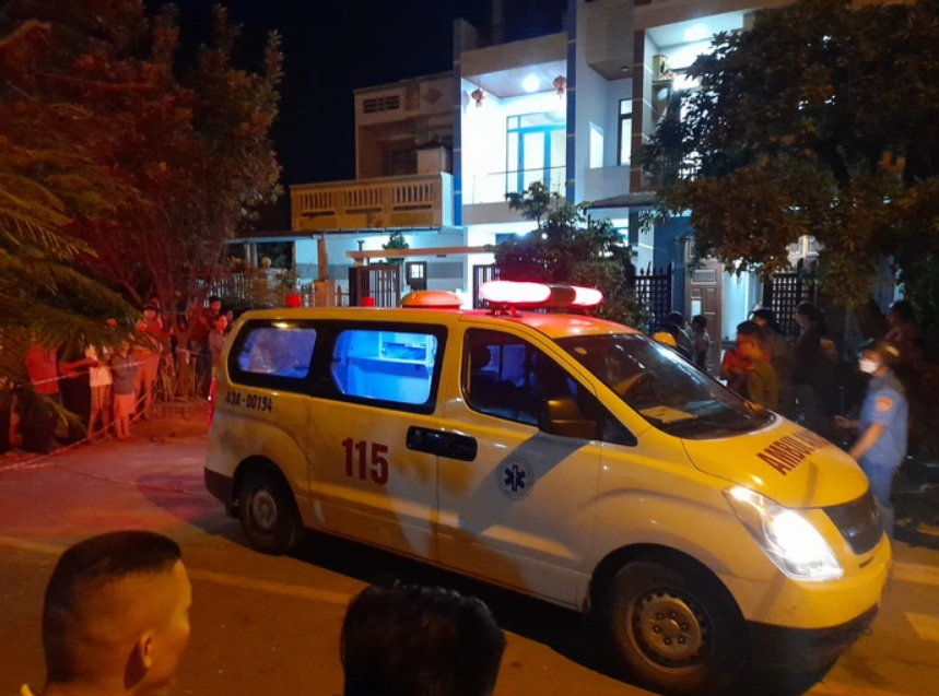 Da Nang: Toan canh vu hai be sinh doi tu vong, me nhay cau tu tu