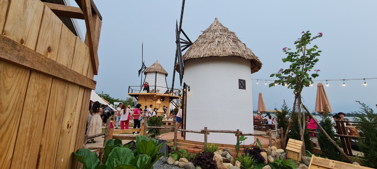 Được biết, thành phố Đà Nẵng đang khuyến khích thực hiện các điểm check- in mới. Còn đối với các điểm check in đã có sẵn thì tu sửa, nâng cấp để làm mới, tạo sức hấp dẫn người dân và du khách.