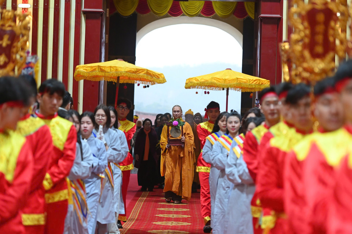 Yên Tử đã trở thành báu vật vô giá và là niềm tự hào không chỉ của người dân Quảng Ninh mà của cả dân tộc Việt Nam. Để tôn vinh và nâng tầm giá trị của Yên Tử, năm 2013 Thủ tướng Chính phủ đã ký quyết định công nhận Khu di tích Yên Tử là Di tích quốc gia đặc biệt. Hiện, tỉnh Quảng Ninh cùng với tỉnh Hải Dương, Bắc Giang đã hoàn chỉnh Hồ sơ đề cử Quần thể di tích và danh thắng Yên Tử - Vĩnh Nghiêm - Côn Sơn, Kiếp Bạc trình UNESCO công nhận là di sản thế giới liên tỉnh.