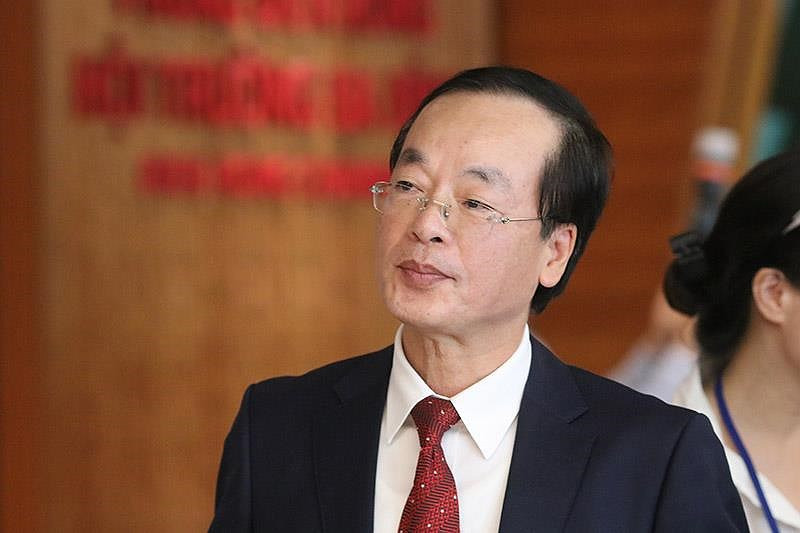 Nêu quan điểm về vụ việc đoàn thanh tra Bộ Xây dựng đòi chung chi tiền ở Vĩnh Phúc, ngày 13/6, Bộ trưởng Phạm Hồng Hà cho biết sau khi có kết luận của cơ quan chức năng, bộ sẽ kiên quyết xử lý và không bao che dung túng cho bất kỳ một cá nhân nào vi phạm quy định của pháp luật.