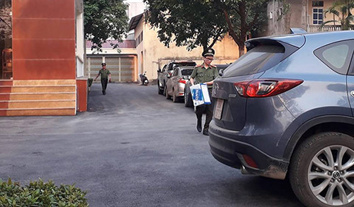 Trong quá trình tiến hành thanh tra tại địa bàn huyện Triệu Hóa trên nhiều lĩnh vực đối với các xã, cơ quan, doanh nghiệp, trường học (bắt đầu từ ngày 7/3/2019), các thành viên trong đoàn thanh tra có hành vi “vòi” tiền doanh nghiệp.