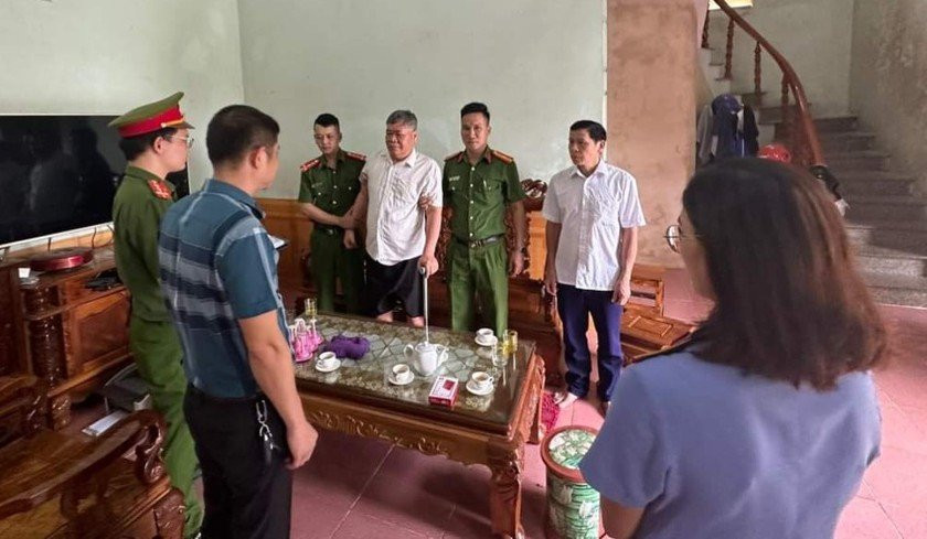 Khoi to Truong Phong Tai nguyen va Moi truong huyen o Ha Giang