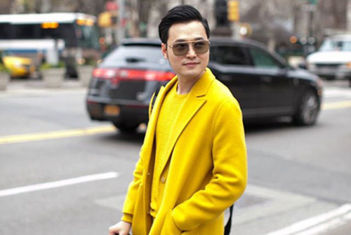 Vì vậy, Quang Vinh nhanh chóng nổi lên trong làng nhạc Việt với những album được chau chuốt, đầu tư kỹ lưỡng mà khó ca sĩ nào mới bước vào nghề đã có được.