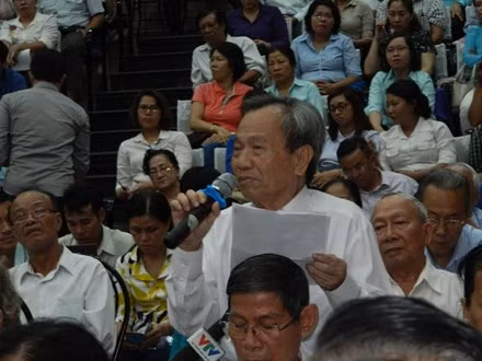 Chu tich nuoc Tran Dai Quang: Cam ngay xe may la voi vang-Hinh-2