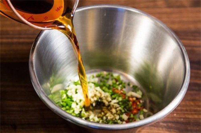 Sai lam khi su dung gia vi khien cac ba noi tro phai an han-Hinh-2