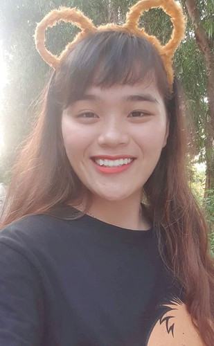 Từng tham gia chương trình truyền hình nổi tiếng vào tháng 11/2019, Phạm Ngân Thảo trở thành một hiện tượng mạng với biệt danh "thánh sún".