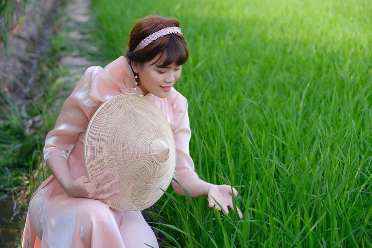 Khán giả quý mến "thánh sún" Ngân Thảo vì nét hài hước, duyên dáng nhưng lại hết sức chân chất, thật thà.