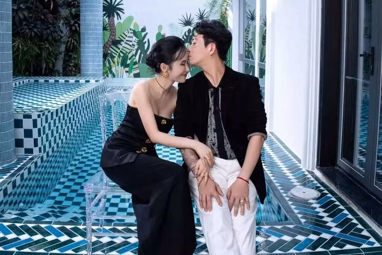 Trải qua bao khó khăn, hiện Minh Nhựa đang sở hữu cơ ngơi bề thế trong khu dân cư cao cấp dành cho giới nhà giàu.