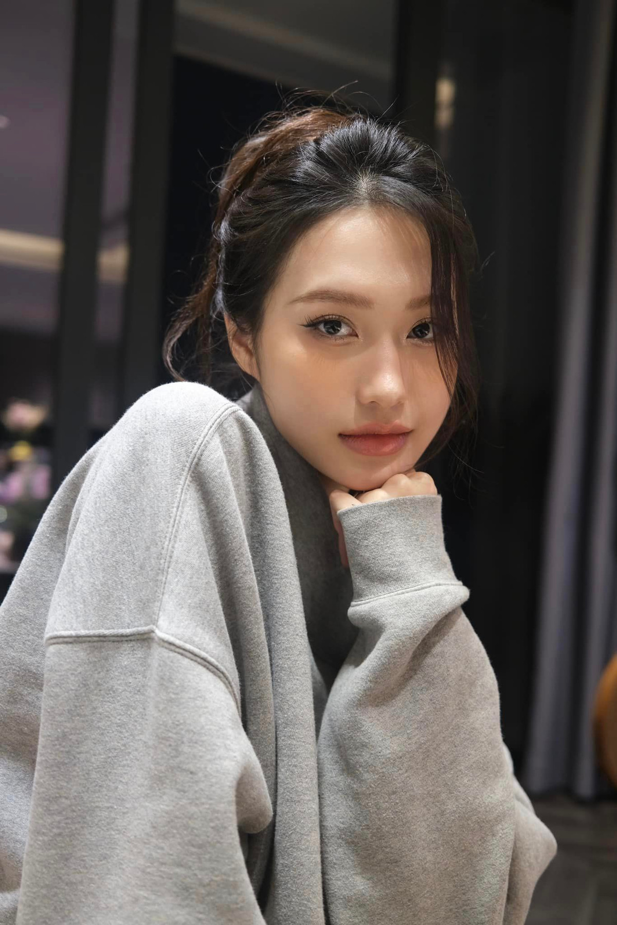 Doãn Hải My sinh năm 2001, tốt nghiệp Đại học Luật Hà Nội. Cô từng dự thi Hoa hậu Việt Nam 2020 nhưng dừng chân ở top 10. Sau cuộc thi, cô nàng hoạt động trong làng giải trí với vai trò người mẫu.