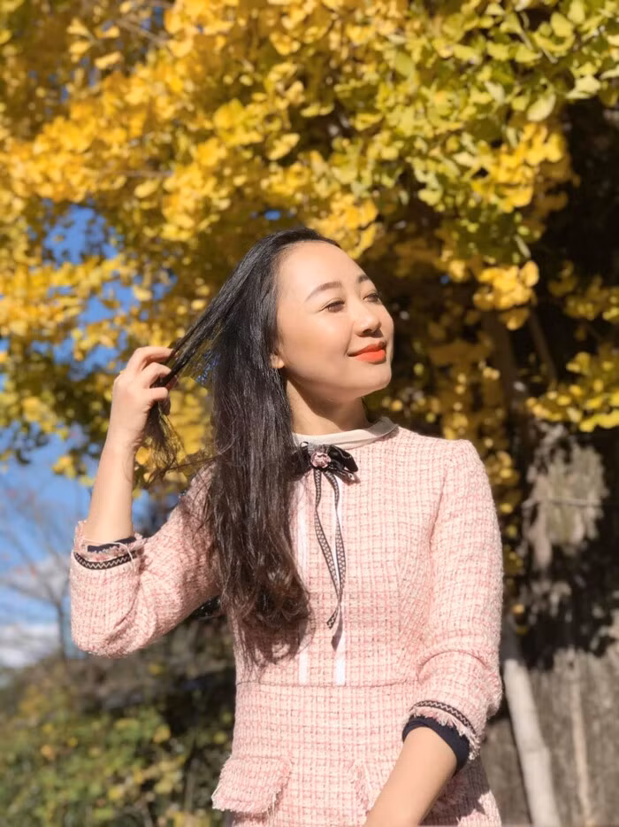 Sau ngày gặp tai nạn, Bích Hường cho biết, cô nàng không thôi nhớ những chuyến bay, nhớ đồng nghiệp và mong giai đoạn khó khăn này nhanh chóng qua đi.