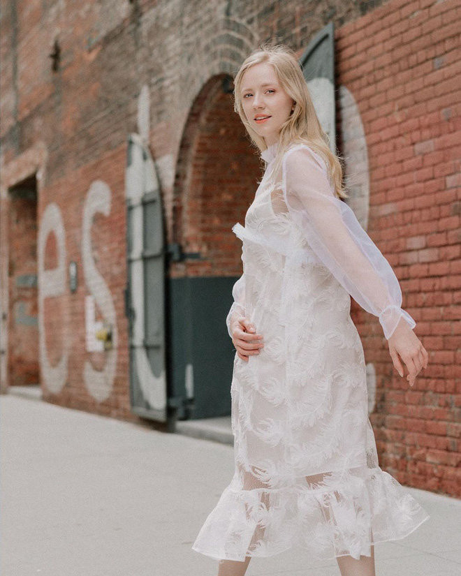 Sau nhiều năm nổi tiếng, cuộc sống hiện tại của Simoe được đánh giá là khá yên ắng và không còn nổi bật như xưa.