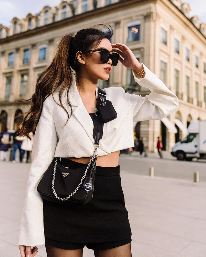 Sau khi thời gian dài sống và học tập tại Việt Nam, Tiên Nguyễn đã đi du học tại Anh. Hiện tại, cô nàng làm giám độc một công ty kinh doanh thời trang của gia đình.