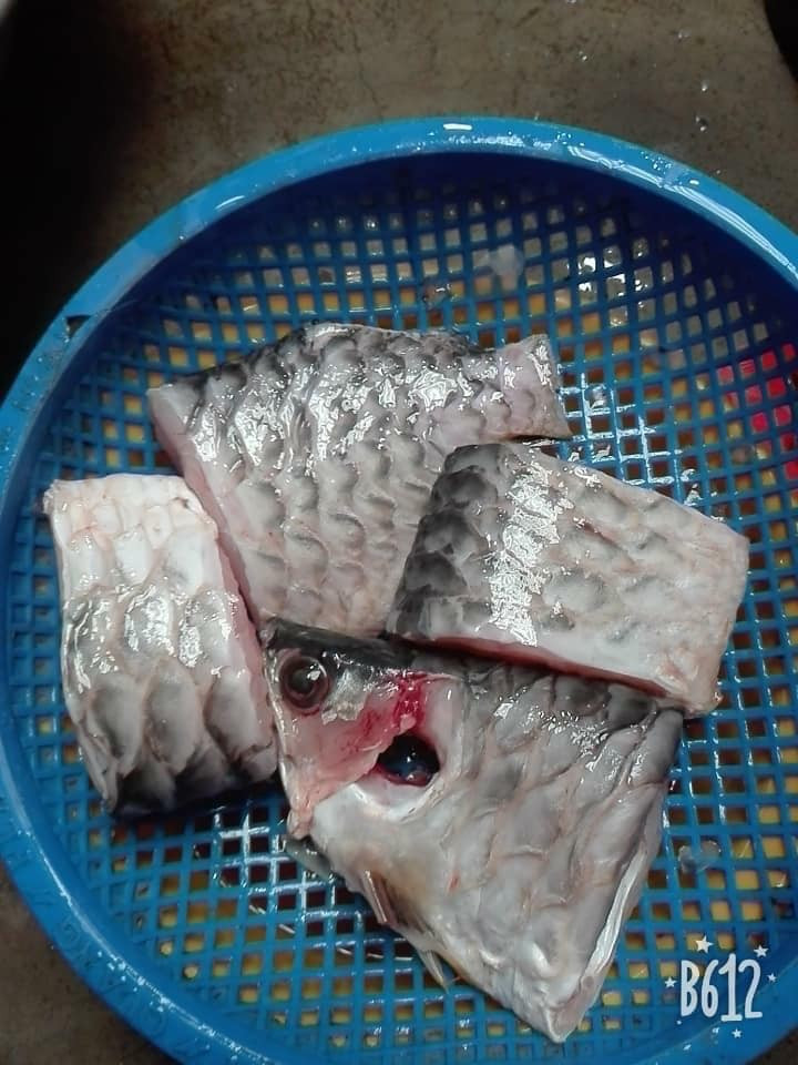 Câu chuyện vợ rán cá quý chỉ vì giận chồng chẳng còn quá lạ trên mạng xã hội.