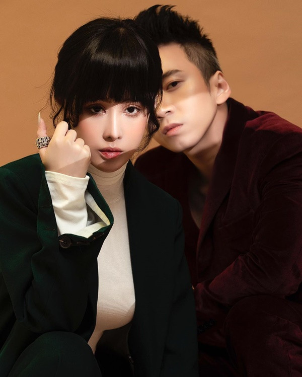 Theo nhiều người nhận xét, Bella sở hữu nét đẹp pha trộn giữa dịu dàng như Ulzzang Hàn lẫn một chút quyến rũ, cá tính.