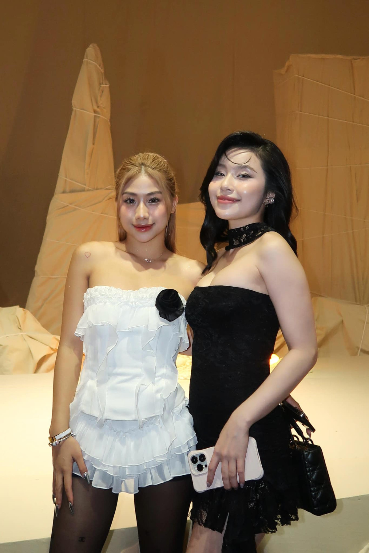 Có thể hình đẹp, đầy đặn, Như Phương tự tin khi khoe vóc dáng, hút hàng chục nghìn người theo dõi trên mạng xã hội.