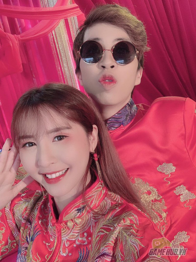 Dù đã chính thức "đường ai nấy đi" từ hồi tháng 8/2020 song hot girl Ngân Sát Thủ và bạn trai là "tứ hoàng streamer Việt" tiếp tục giữ mối quan hệ anh em, đồng nghiệp thân thiết, thường xuyên giúp đỡ nhau trong công việc lẫn cuộc sống.