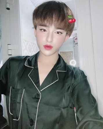 Trong cuộc chia sẻ của mình, Trần Đức Bo cho biết mình không bao giờ phát ngôn quá đà và những chiêu trò của mình tuy lố nhưng không dơ. Bên cạnh đó, thảm họa mạng này còn khẳng định mình khoe thân nhưng cũng không khoe quá dơ.