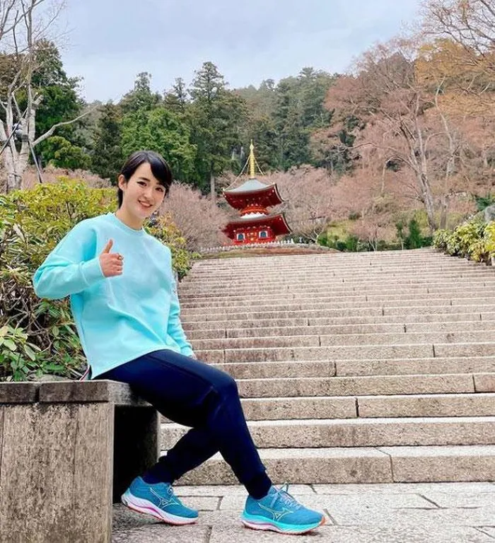 Ngoài thời gian cho tập luyện và thi đấu, "ngọc nữ" karate Nhật Bản cũng dành thời gian để đi du lịch...