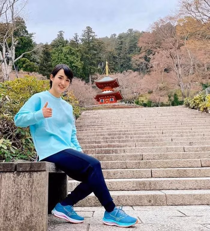 Ngoài thời gian cho tập luyện và thi đấu, "ngọc nữ" karate Nhật Bản cũng dành thời gian để đi du lịch...