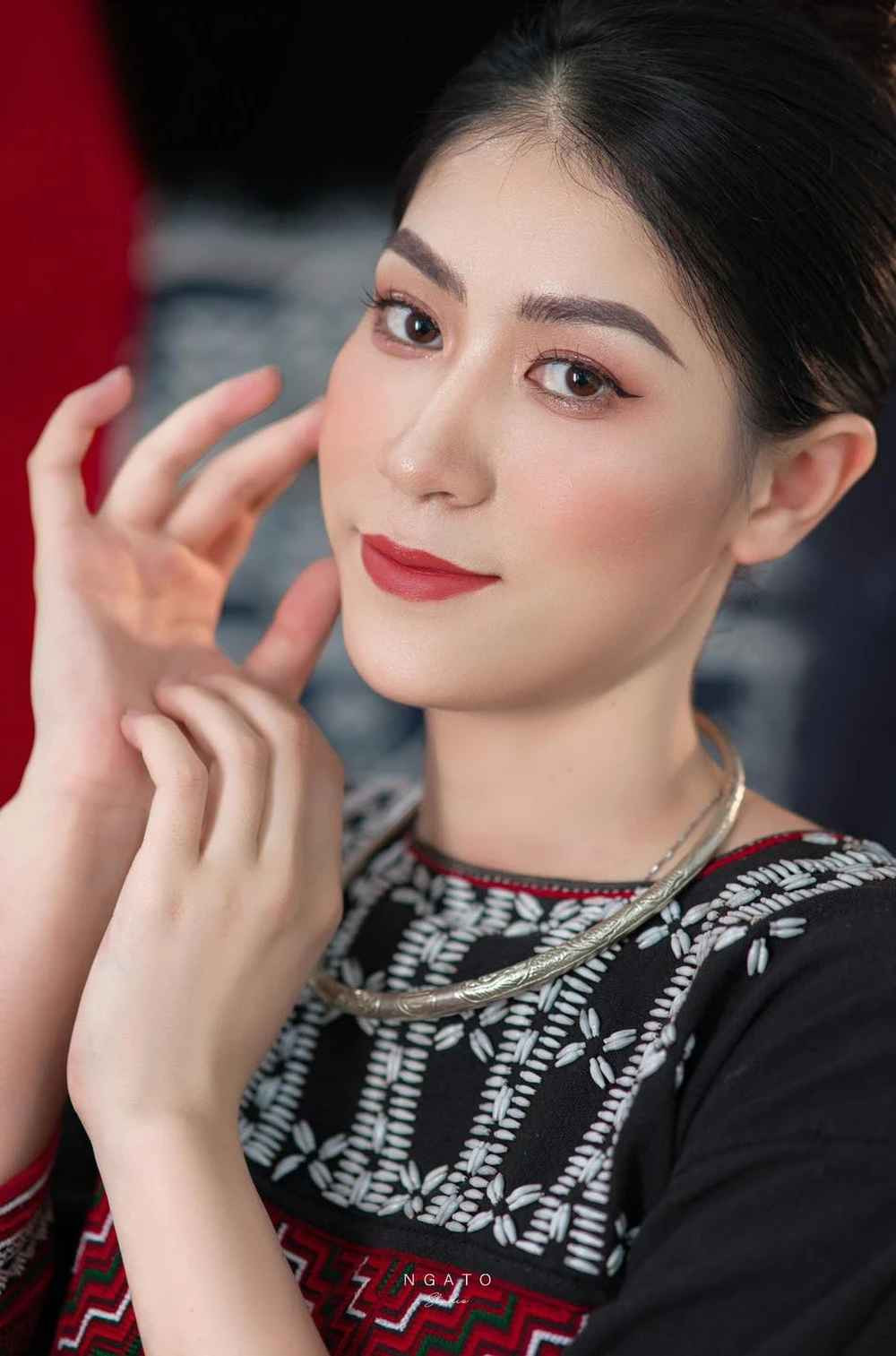 Không chỉ sở hữu nhan sắc xiêu lòng người, cô gái quê Quảng Bình còn là cây ghi điểm hàng đầu của đội tuyển Việt Nam 1