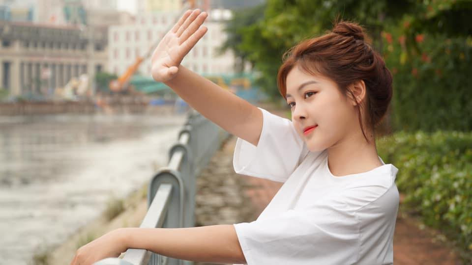 Hơn thế nữa, DuMi cũng thích đi đây đó để mở rộng vốn hiểu biết, có thêm những kinh nghiệm sống phong phú. Vậy nên, việc tích góp từ bây giờ là điều khá cần thiết cho tương lai.