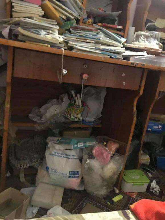 Mới đây, trong một nhóm kín dành cho cộng đồng sinh viên, bài viết của một nam sinh tìm người nhượng lại phòng trọ với giá 1,5 triệu/tháng. Đây là con số khá hợp lý với chi phí sinh hoạt của một sinh viên.