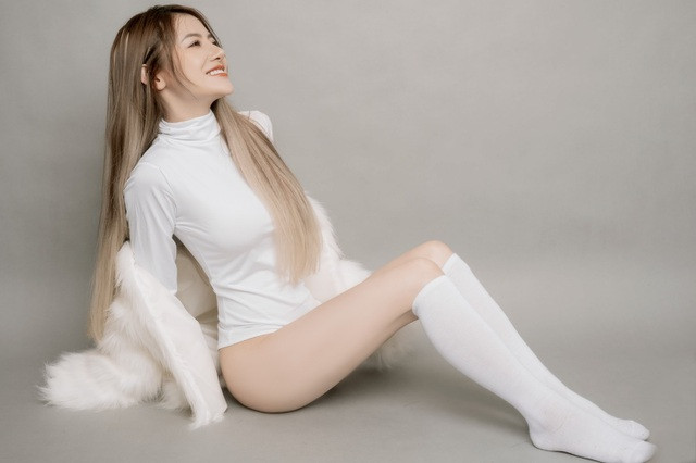 Quan điểm sống của Bảo Yến là: "Đừng chú tâm đến những gì người khác nghĩ". Trong cuộc sống, Bảo Yến thường ưu tiên gia đình và công việc lên hàng đầu. Yến được nhận xét là cô gái xinh đẹp, vui vẻ, hòa đồng, có trách nhiệm với công việc.