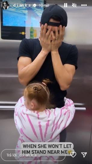 Không những vậy, chàng thủ môn quốc dân được lòng gia đình nhà vợ.