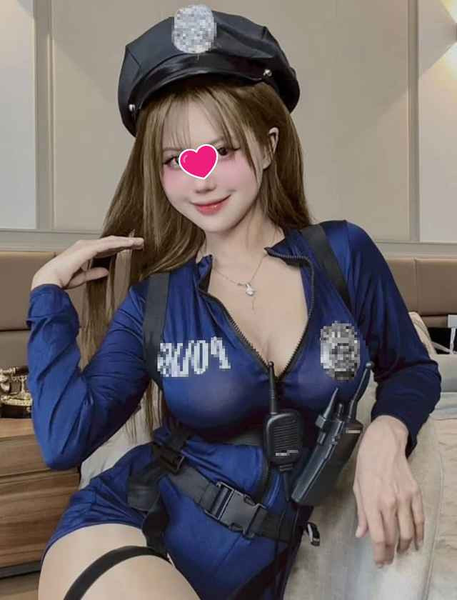 Với Y - các dự án cosplay không chỉ là một sở thích đơn thuần. Cô nàng sẵn sàng dành hàng giờ để chuẩn bị trang phục, make-up hay tạo dáng chuyên nghiệp để tạo ra những bức ảnh hoặc video thu hút.