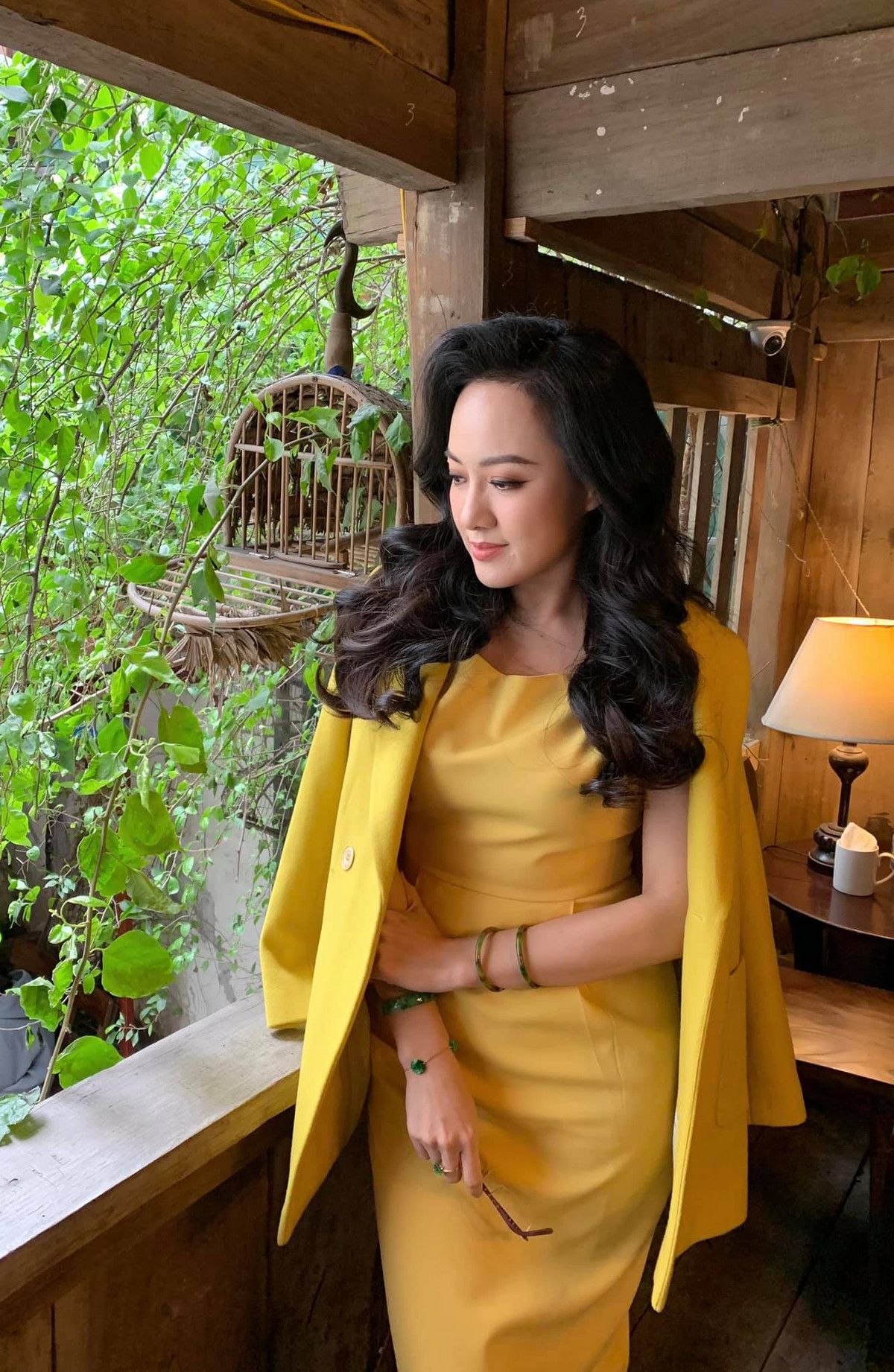 Theo tìm hiểu, trước khi trở thành BTV của VTV, Hoài Anh từng xuất hiện trên nhiều tờ báo, tạp chí trong vai trò người mẫu ảnh.