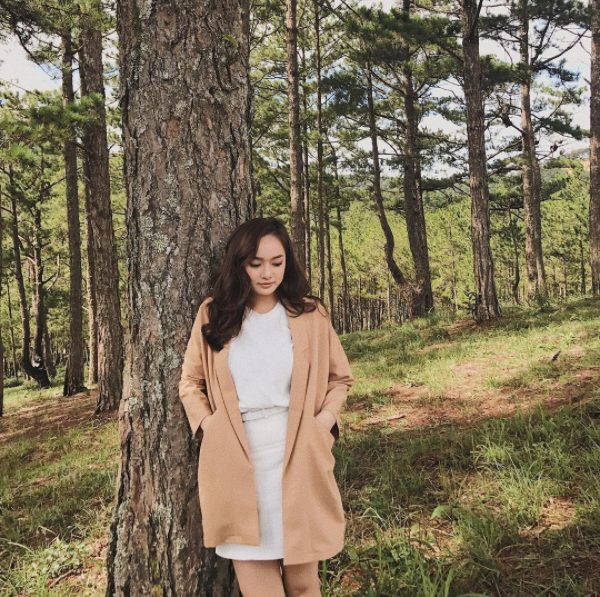 Nếu đã từng xem phim và MV của Kaity Nguyễn chắc hẳn nhiều người áng chừng được chiều cao của cô bạn.
