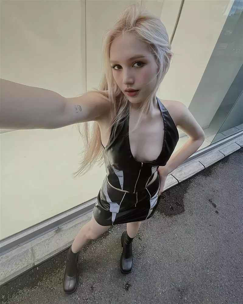 Được biết thời gian gần đây, người yêu mến liên tục bày tỏ lo lắng khi Xoài Non xuất hiện với thân hình gầy gò.