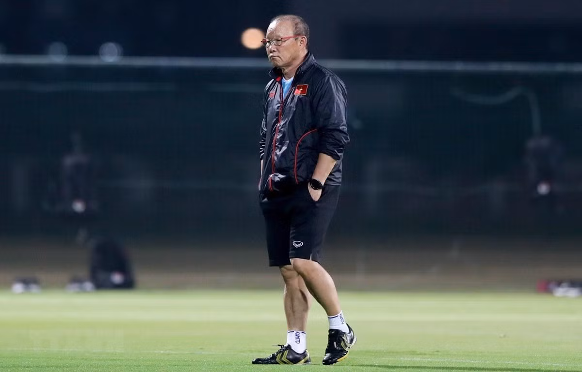 Sau đó 5 ngày, thầy trò HLV Park Hang Seo làm khách trên sân của Oman.