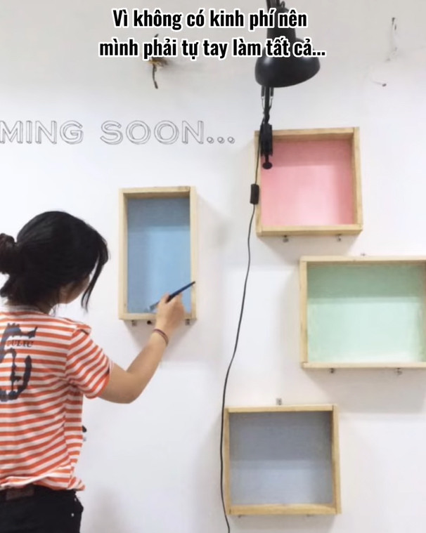 Lên đại học, Lê Bống vẫn làm việc cật lực để kiếm tiền. Cứ sáng đến trường, chiều cô nàng lại tranh thủ vẽ kiếm tiền.