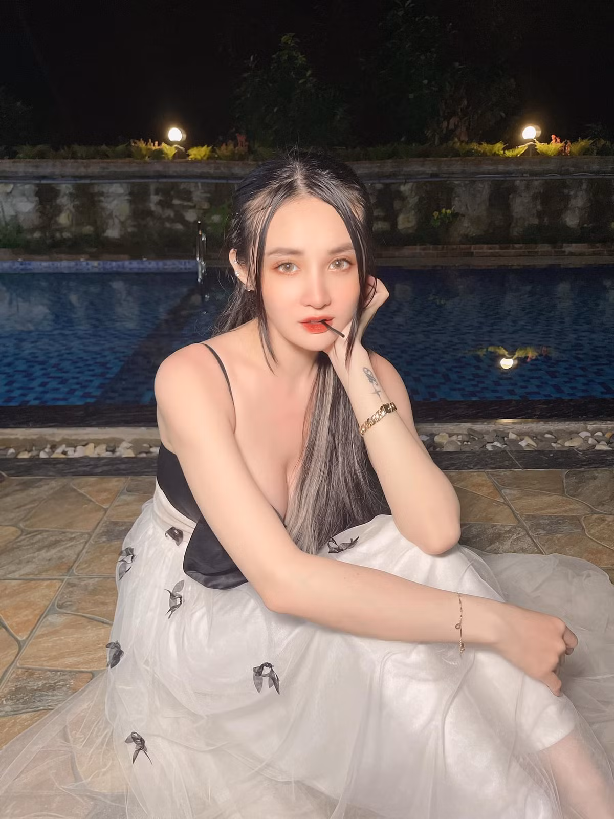 Đầu năm 2020, Thanh Vân chia tay người yêu đồng tính tên T sau nhiều năm gắn bó.