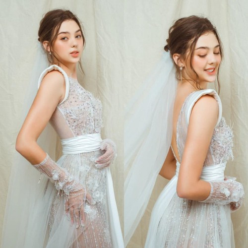 Bùi Tiến Dũng và Dianka Zakhidova lộ chuyện tình cảm từ sau bữa tiệc với gia đình thủ môn xứ Thanh hồi tháng 7/2019.