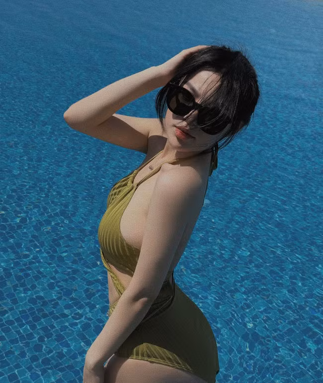 Ngoại hình thay đổi, công việc của Mỹ Duyên cũng thuận lợi và suôn sẻ hơn. Cô nàng có cơ hội hợp tác với các nhãn hàng thực phẩm và có được nguồn thu nhập ổn định.