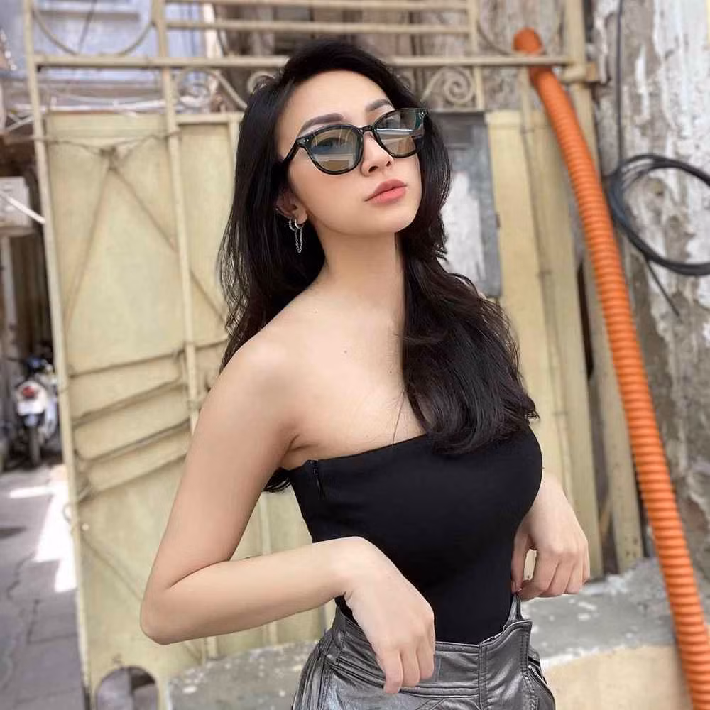 Nhắc đến Jessie Lương, nhiều người sẽ nhớ ngay đến hình tượng rich kid Việt lái siêu xe 20 tỷ đi ăn cơm tấm của cô nàng.