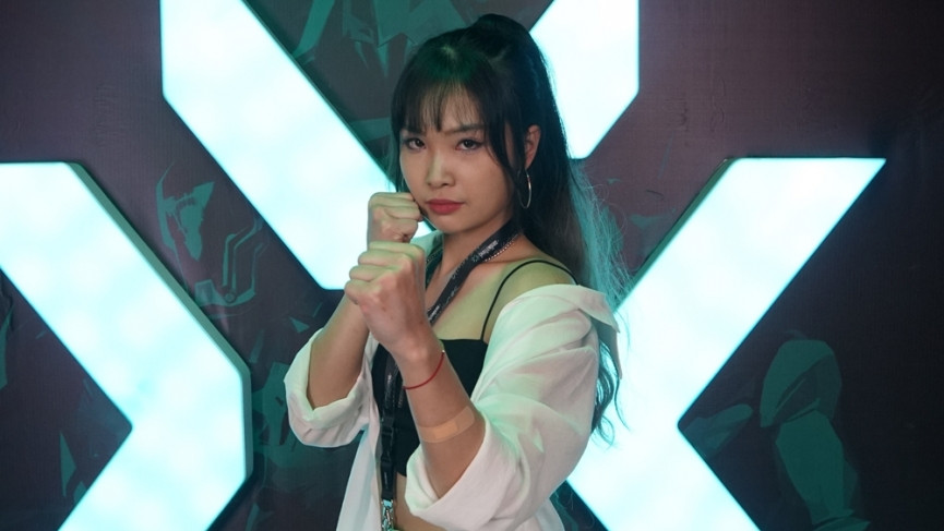 Sau khi tạm dừng sự nghiệp Wushu, Đặng Tiểu Bình đã đảm nhiệm trọng trách MC dẫn chương trình cho các giải đấu eSports của tựa game Valorant.