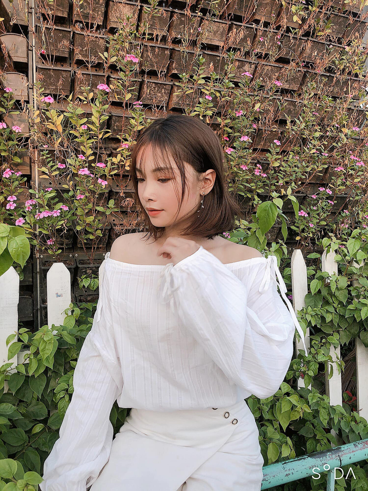 Để cân bằng giữa võ thuật và eSports, Đặng Tiểu Bình đã sắp xếp thời gian biểu của mình rất khắt khe. Buổi sáng và chiều dành cho võ thuật, buổi tối cháy hết mình với Valorant.